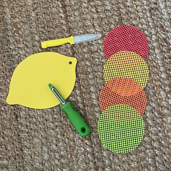 MARGARITA CUTTING BOARD AND CUP COASTERS BUNDLE - Picture 1 of 3